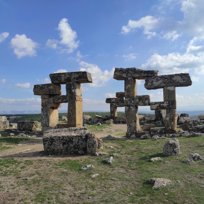 Code Archaeology with AI